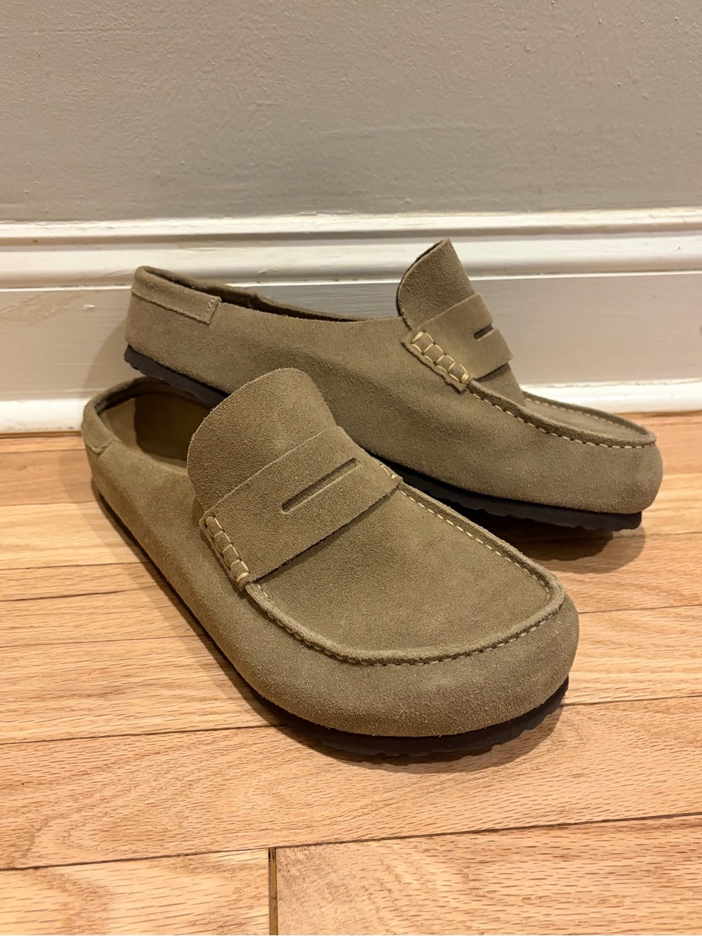 Birkenstock Naples taupe loafers (brand new!)